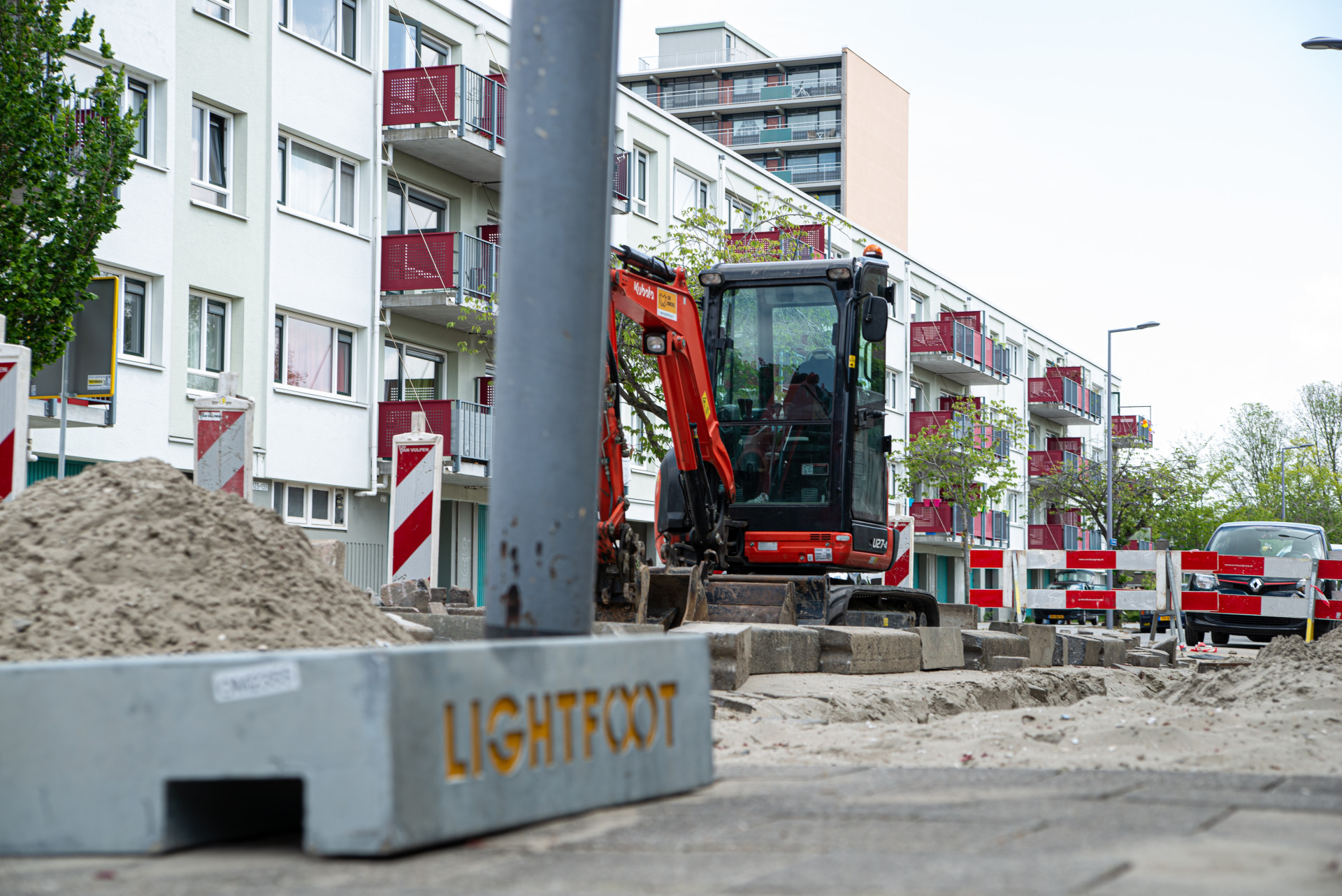 LIGHTFOOT 9